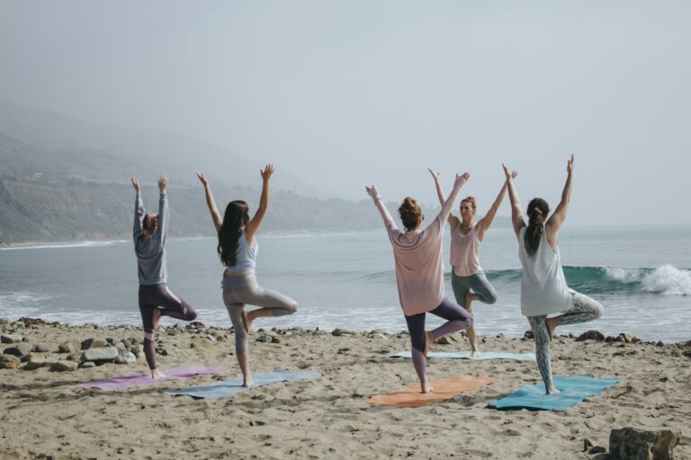 Yoga pentru echilibru și armonie: Practici și sfaturi pentru o viață sănătoasă și fericită