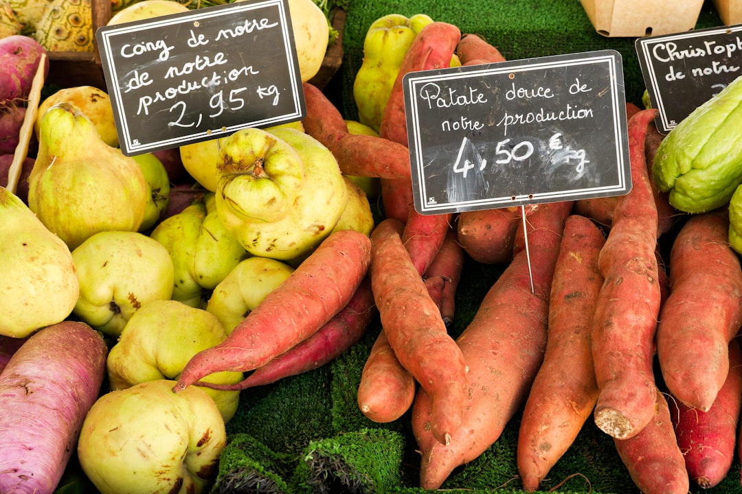 Photo sell local and organic products long term