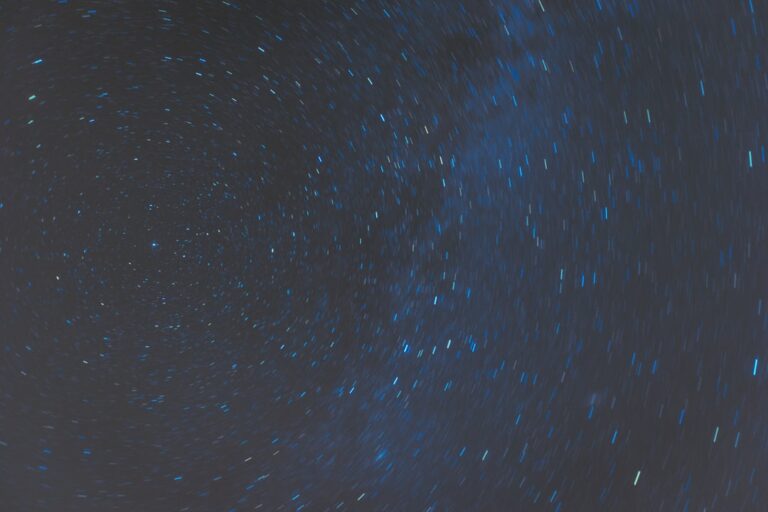 Horoscopul inimii explicat simplu: ghidul zilnic pentru dragoste