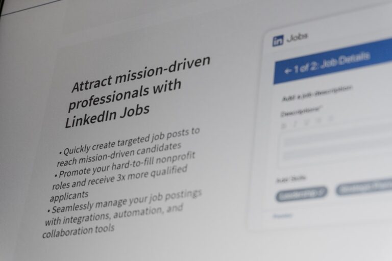 Cum să-ți optimizezi profilul de LinkedIn